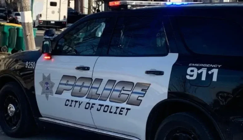 Joliet Police cruiser responding to the homicide scene on Garnsey Avenue.