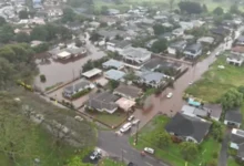 Oahu flash flooding emergency forces evacuations on North Shore Hawaii