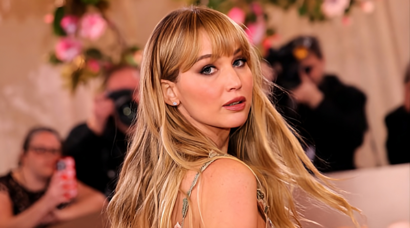 Jennifer Lawrence has shared details of an early career experience involving a “nude lineup