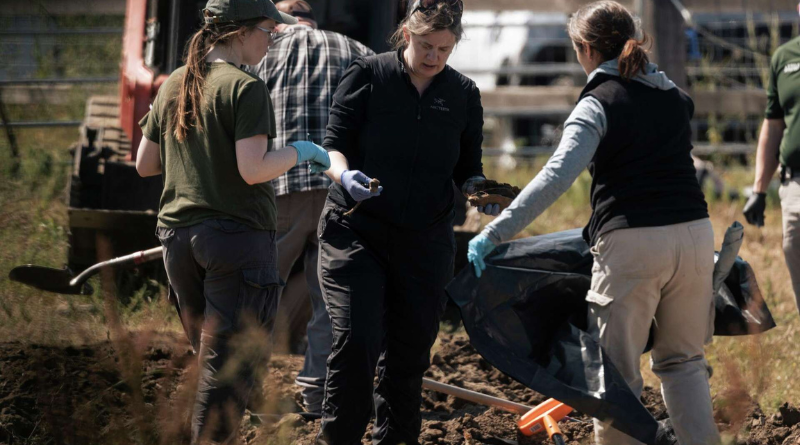 Over 100 Dogs Found Dead at Northern California Animal Rescue