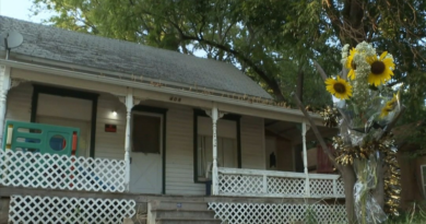 a home in Winfield, Kansas