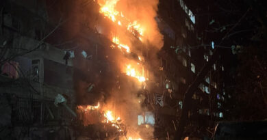 Russian missile attack on Kyiv kills 1, hits major power plant