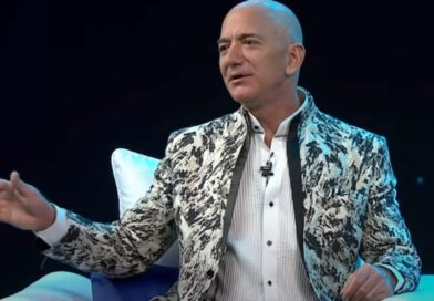 Jeff Bezos Says AI Could Enable Three-Day Workweeks and Single-Income Families