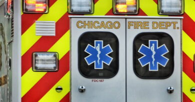 Cyclist fatally hit by driver in East Garfield Park