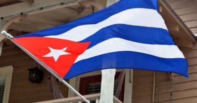US sanctions Cuban bank accused of ties to Iran bank