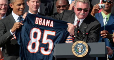 Mayor Johnson, Trump, Obama remember football ‘titan’ Mike Ditka
