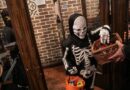 What’s the most popular Halloween candy in Illinois?