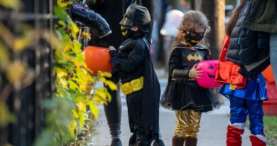Best places to trick-or-treat in Chicagoland, according to Nextdoor